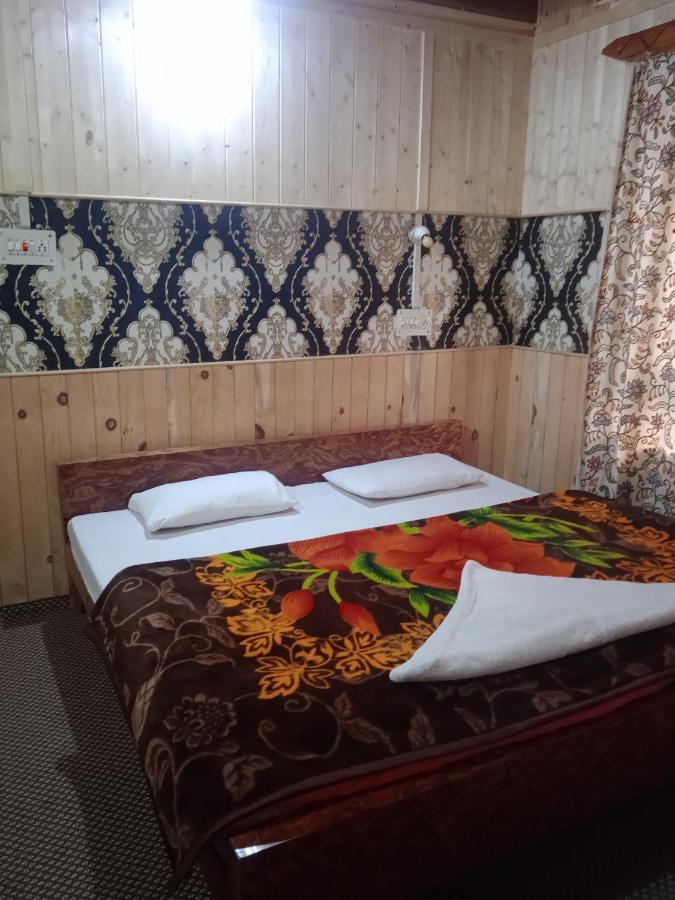 Rainbow Palace Пахалгам Экстерьер фото
